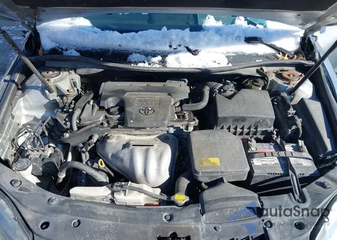 2015 Toyota Camry Se z USA, uszkodzony, nr VIN 4T1BF1FK4FU922838